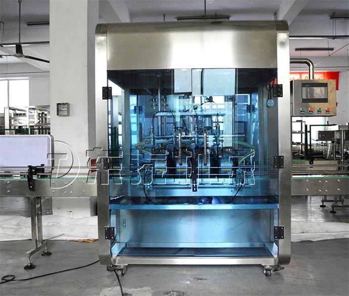 全自动油类灌装机.jpg 全自动油类灌装机.jpg