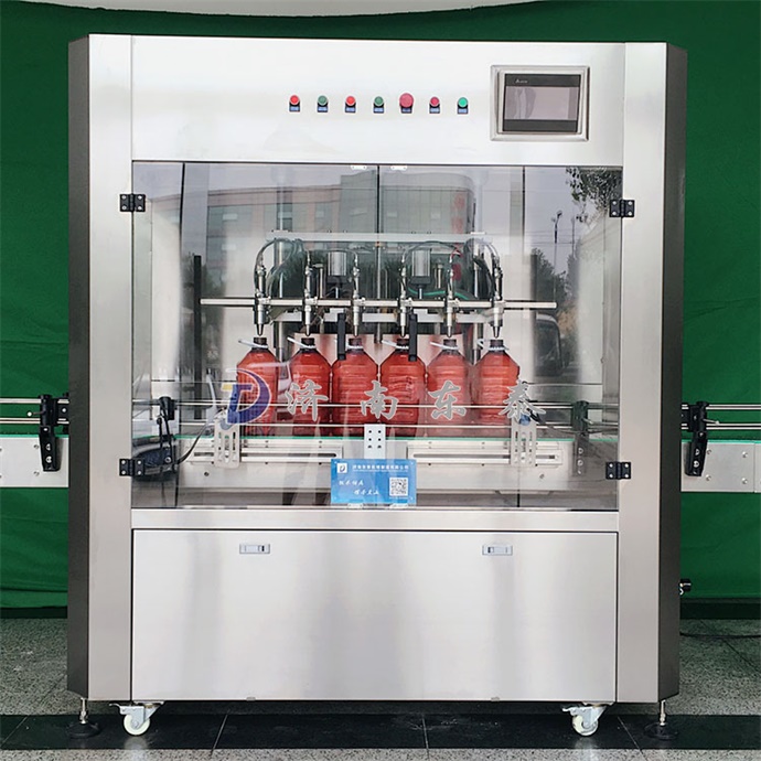 全自动油类灌装机.jpg 全自动油类灌装机.jpg